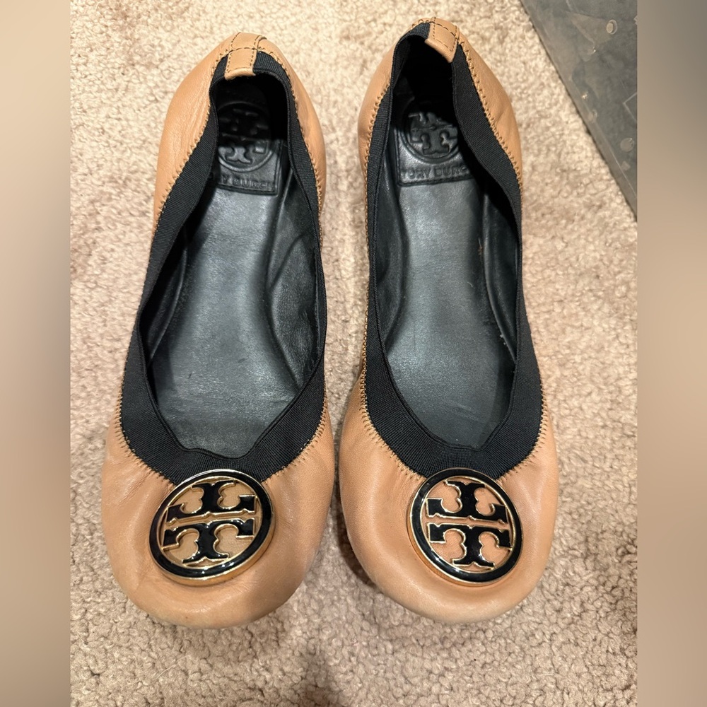 Tory burch leather flats